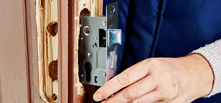 Garage Door Lock Replacement Bountiful